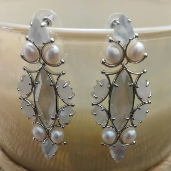 Kendra Scott Genevieve Statement Earrings in Silver and Ivory Pearl NWT - Picture 8 of 10